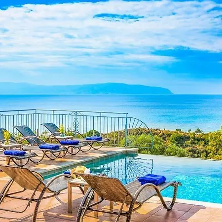 Ratzakli Sleeps 6 Pool Air Con Wifi * Ratzaklíon